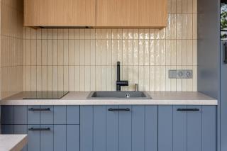 Stylish Apartment with Terrace & Lagoon View I cohost - 6