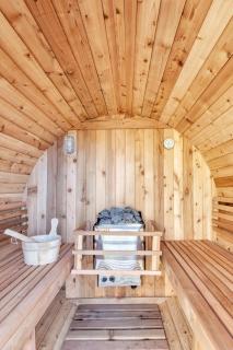Family Haven with Hot Tub - Private Sauna Option Available - 6