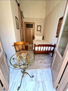 Alexandria Grand I Downtown boutique Hotel - 1