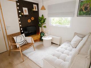 The Red Shutter Cottage - 7