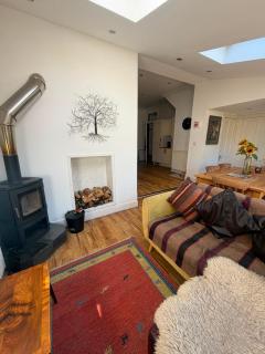 Comhla Cottage Lochwinnoch with cold plunge - 8