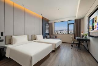 Atour Hotel Qingdao Tangdao Bay Jinggangshan Station - 8