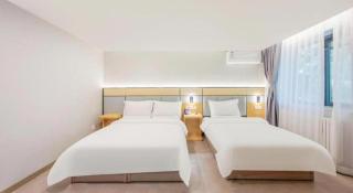 Beijing Yi Jia Hotel - 5