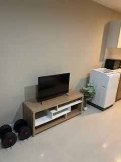Modern Condo Room with Private Facilities in Phasi Charoen - 4