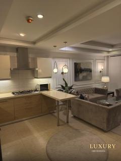 White Pearl 1BHK - Pool, Gym, Sauna, Self Check in - 7