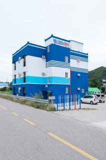Jellyfish Pension - 7