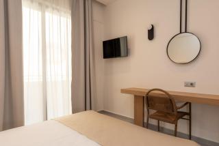 Elpis Studio Apartments - 4