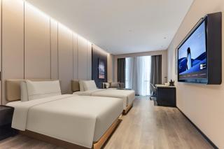 Atour Hotel Qingdao High-tech Zone Shimao Shopping Center - 8