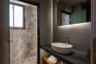 Elpis Studio Apartments - 1