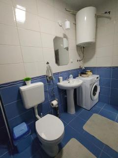 Apartment 16 - 7