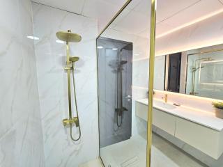 SUNRISE HOMES - Studio with Huge Balcony & Amazing View near JBR Beach - 7