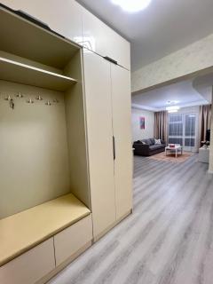 New Modern 1BR near city center - 9