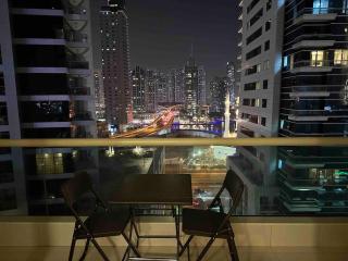 SUNRISE HOMES - A Cozy Studio next to JBR Beach - 4