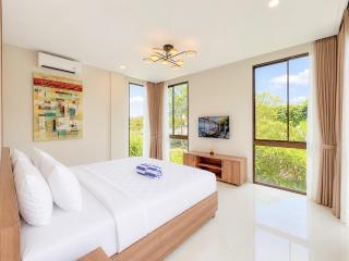 Tridi Beach Villa by Nagisa Bali - 3