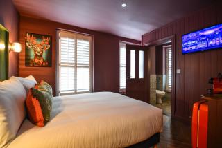 the Continental Boutique Residence - 1