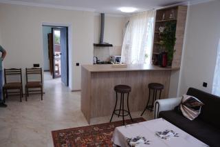FamilyNest Guesthouse in Stepanavan - 2