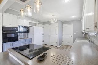 Large family friendly country home - 1