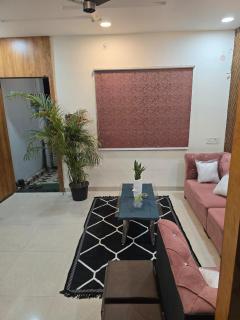 The White Town- Homestay - 8