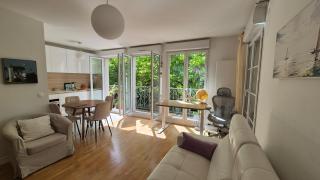 Near Paris & Versailles Premium Appartment with Terrace & Balcony in Greenery - 7