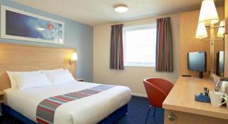 Travelodge Cardiff Central - 3