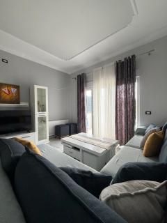 Modern and comfortable apartment near the sea - 0