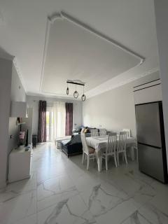 Modern and comfortable apartment near the sea - 2