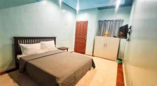 Nikitas Place and Hotel - 3