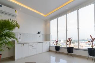 Avenaa Lake View Suite Kolar Road Bhopal - 5