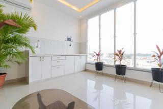 Avenaa Lake View Suite Kolar Road Bhopal - 3