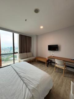 QQ Empire Damansara hotel room - 7
