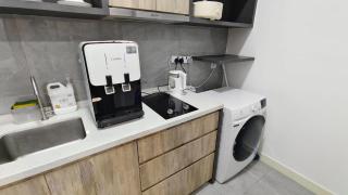 Imperio A1910 Studio Bathtud Netflix Parking - 3