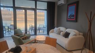 The Only Luxury Apartment - 8