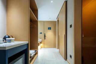 Atour Hotel Meizhou West Station R&F Center - 1