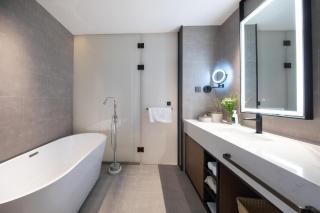 Atour Hotel Shanwei High-Speed Railway Station Binhai Park - 1