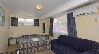 Trentham Motel - 1