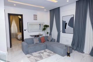 Four bedroom apartment Magodo GRA phase 2 - 4
