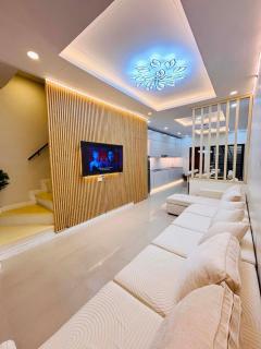 The Zion Grand Modern 4BR 4TB Luxury Home 20pax - 0