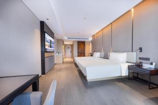 Atour Hotel Zhongshan Nantou Haiya Colorful City - 3