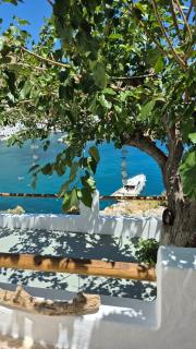 Mikaki Holiday Home - 5
