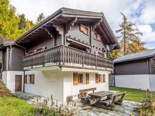 Chalet Larix by Interhome - 0