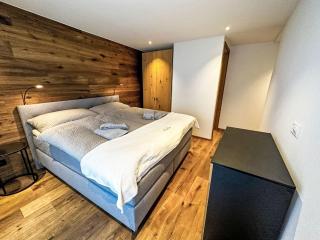 Chalet Alsuki Bellevue Apartment C by Interhome - 0