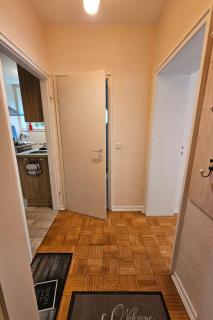 Apartment Wohnen am Bergpark by Interhome - 9