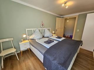 Apartment Wohnen am Bergpark by Interhome - 1