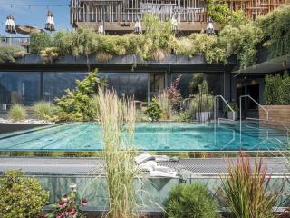 Coolnest - 1