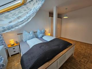 Apartment Wohnen am Bergpark by Interhome - 2