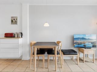 Apartment Heidine - 100m from the sea by Interhome - 6