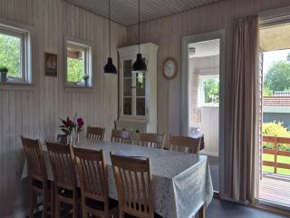 Holiday Home Vinny - 1km from the sea by Interhome - 1