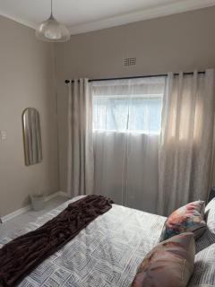 Sunset bachelor suite - 1