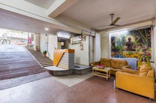 Hotel Aditya Grand Inn - 8