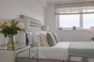Seaview Retreat by Grandeur Property - 1